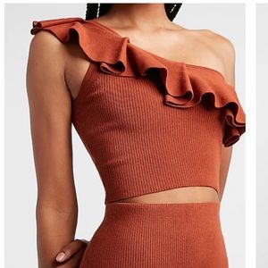 Express Body Contour Ruffle One Shoulder Cropped Sweater Tank
